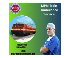 Pick MPM Train Ambulance Services In Varanasi  With Specialist Doctor Team